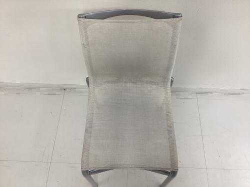 ALIAS (エイリアス) スタッキングチェアー Cassina ixc取扱い ベージュ×グレー HIGHFRAME