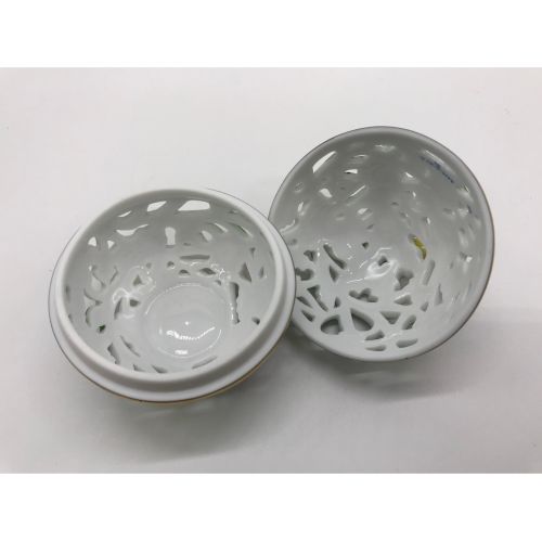 Herend (ヘレンド) 透かしボンボン入れ(ストロベリー) ファンタジー  ヘレンドの透かしボンボン入れ入荷致しました！
