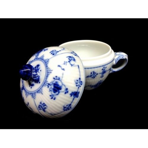 ROYAL COPENHAGEN (ロイヤル・コペンハーゲン) シュガーポット ブルーフルーテッド・プレイン