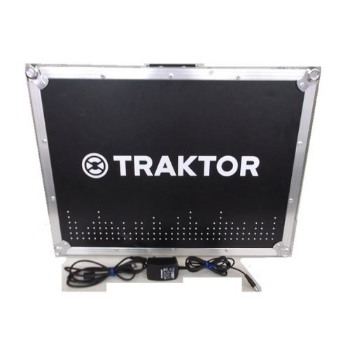TRAKTOR (ネイティブインストゥルメンツ) DJコントローラー TRAKTOR S4