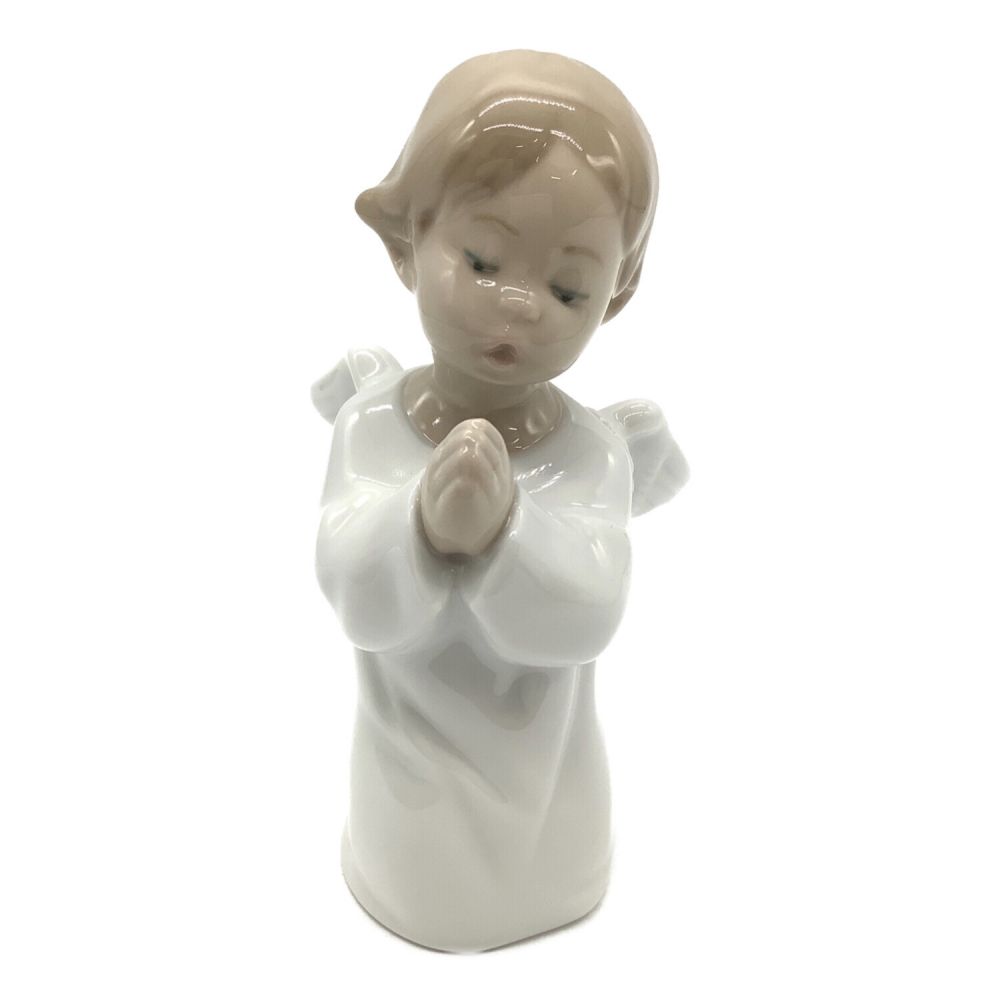 LLADRO (リヤドロ) 可愛いお祈り 天使 フィギュリン 本体のみ