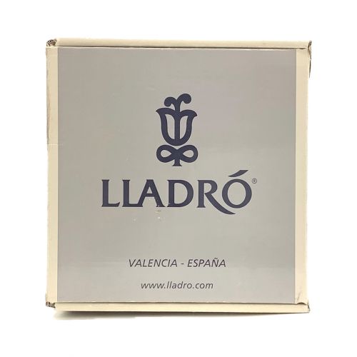 LLADRO (リヤドロ) フィギュリン 7589