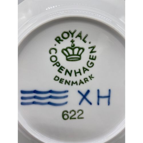 ROYAL COPENHAGEN (ロイヤル・コペンハーゲン) プレート ブルーフルーテッド・メガ