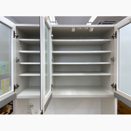 松田家具 (マツダカグ) レンジボード ホワイト モイス加工 ソフトクローズ 3枚扉