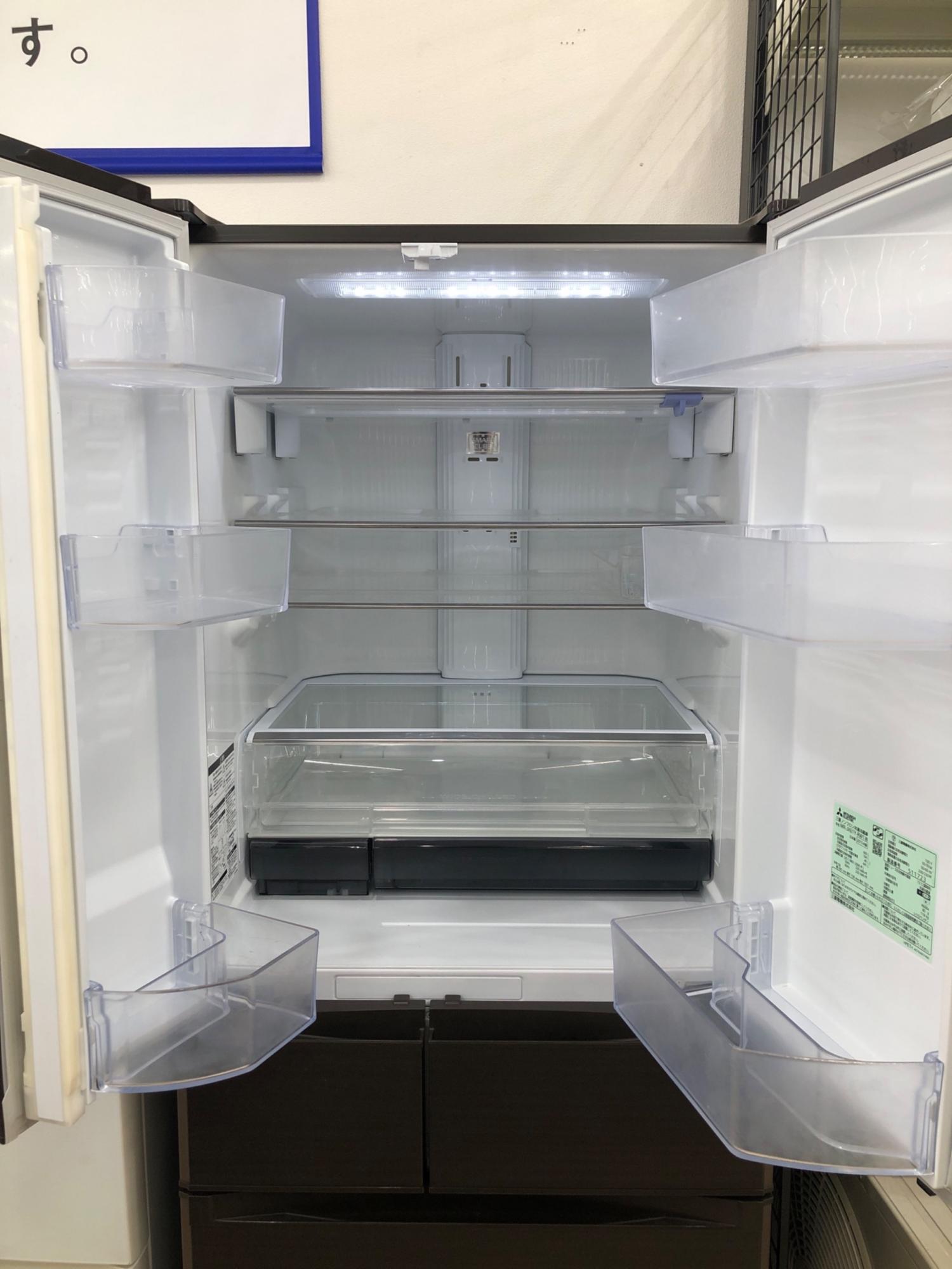 6ドア冷蔵庫 前面にシール有 MR-JX61Y-RW1 2015年製 605L 164L 