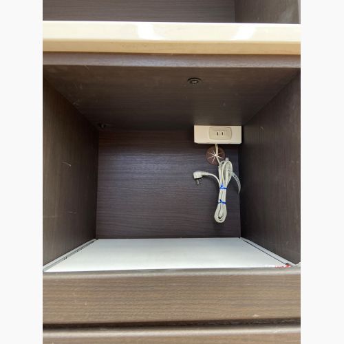 ニトリ 3枚扉 レンジボード ブラウン×ホワイト シミ・ヨゴレ有