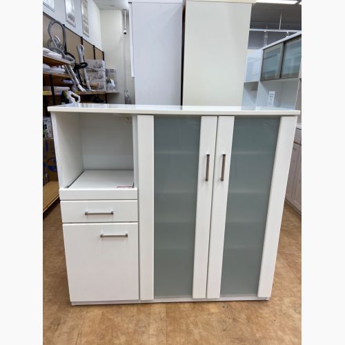 ニトリ キッチンカウンター ホワイト ヨゴレ有 2枚扉