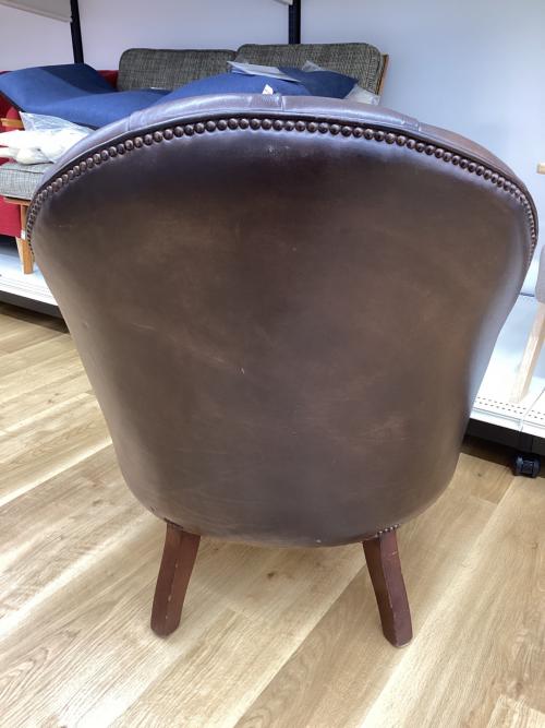 ラウンジソファー ブラウン チェスターフィールド  総革