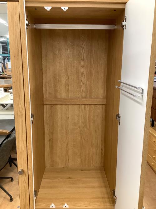 ニトリ ミラー扉ワードローブ ナチュラル クエス