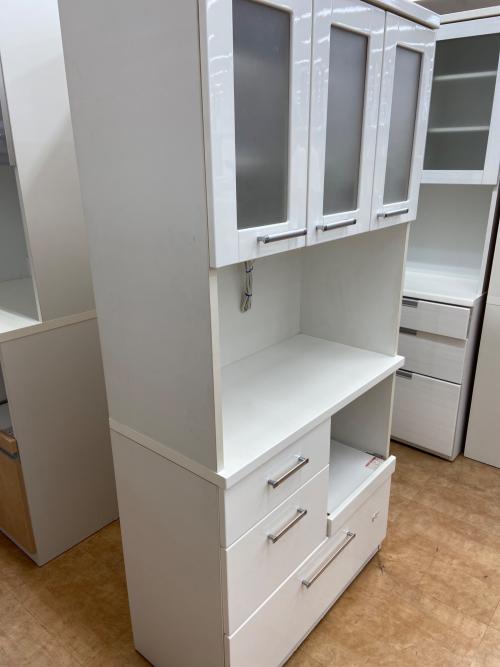 ニトリ レンジボード ホワイト 3枚扉