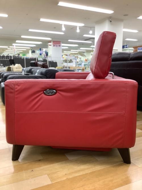 ニトリ 電動リクライニングソファー レッド 半革