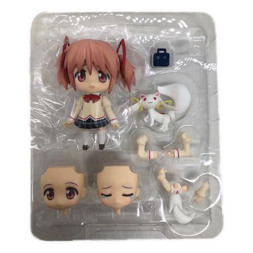 フィギュア 鹿目まどか 制服ver. ねんどろいど