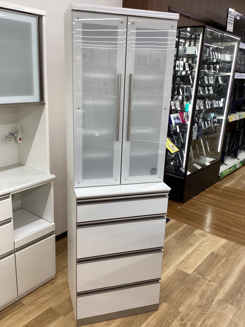 価格見直し】2枚扉食器棚 ジャパンビンテージ【トレファク所沢店】