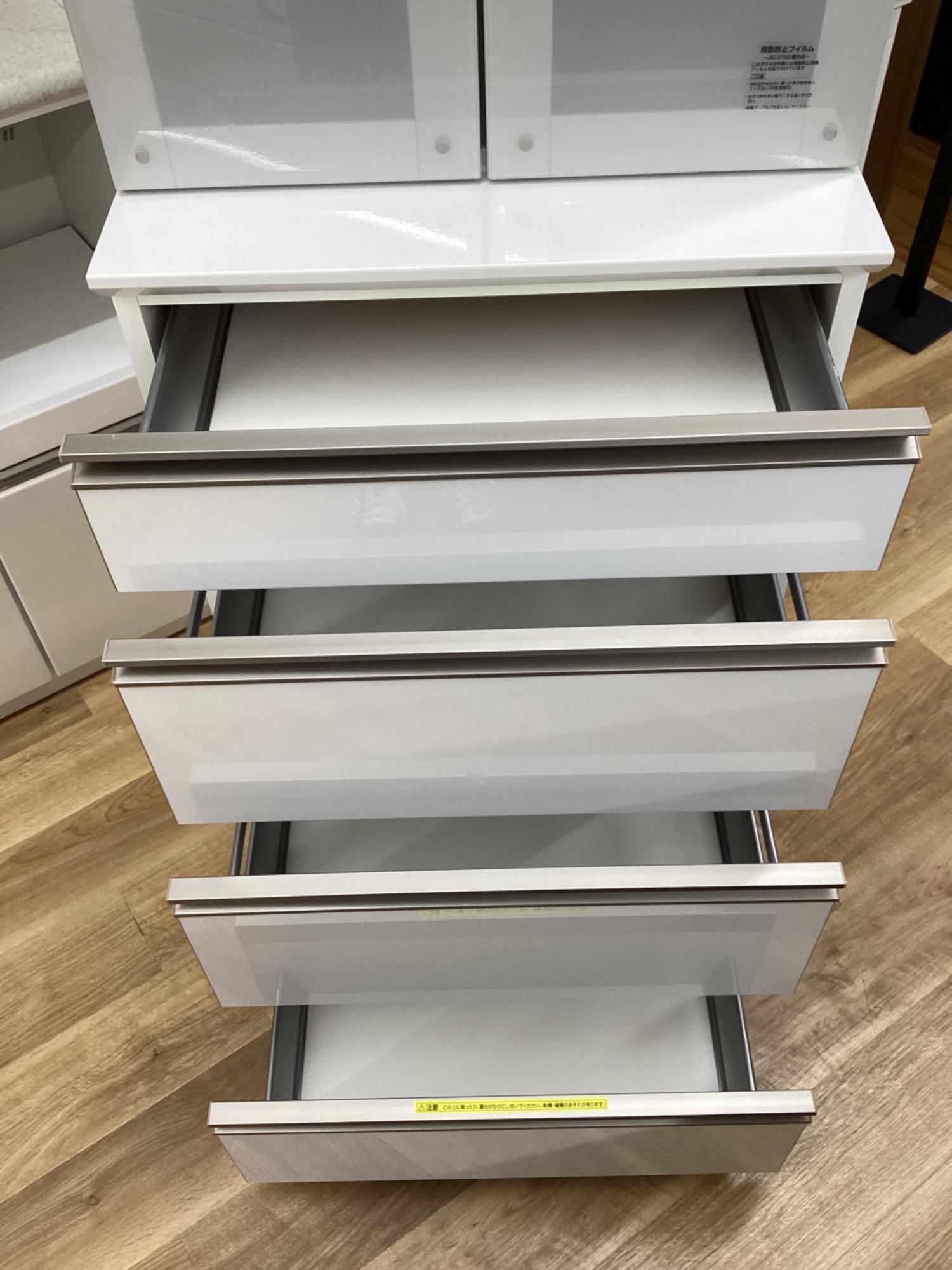 2枚扉カップボード ホワイト ※下段棚ダボ後付 【トレファク上尾店】