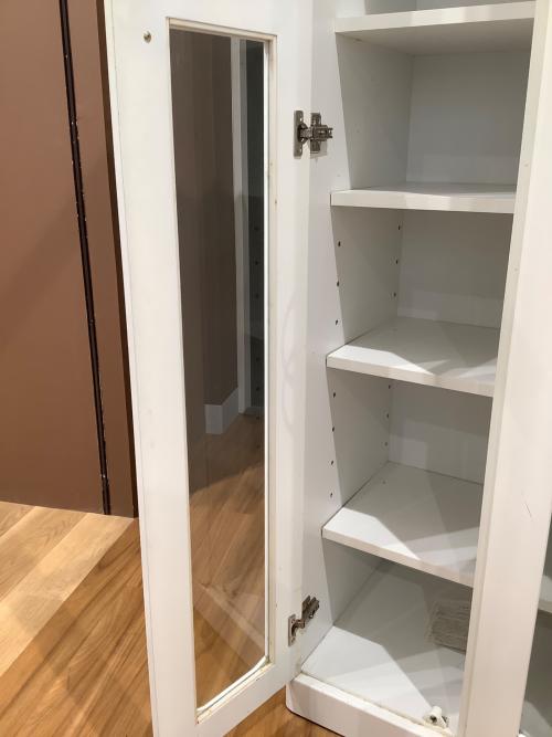 本棚 ホワイト 4枚扉 幅90×高さ180×奥行40