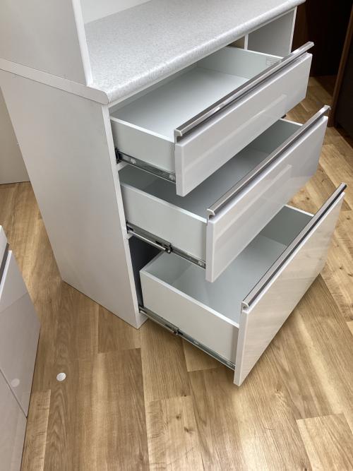 ニトリ レンジボード ホワイト スライド扉