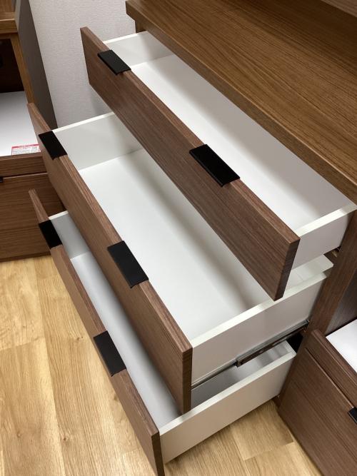 ニトリ レンジボード ブラウン 3枚扉 エトナ