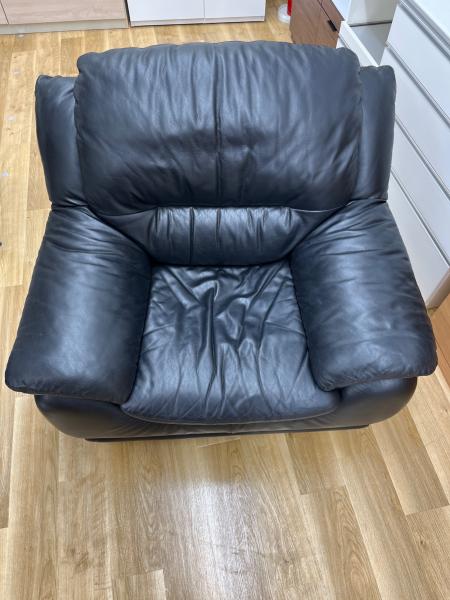 leatherworld (レザーワールド) 1人掛けソファー ブラック 半革