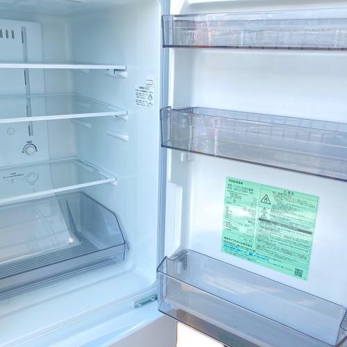 TOSHIBA (トウシバ) 2ドア冷蔵庫 ※冷凍庫正面下ハガレ有 GR-U15BS 2023年製 153L 43L クリーニング済