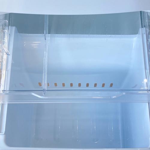 TOSHIBA (トウシバ) 2ドア冷蔵庫 ※冷凍庫正面下ハガレ有 GR-U15BS 2023年製 153L 43L クリーニング済