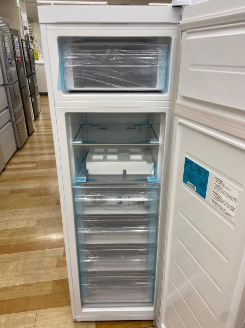 Haier (ハイアール) 1ドア冷凍庫 JF-NUF168B(W) 168L リファービッシュ品