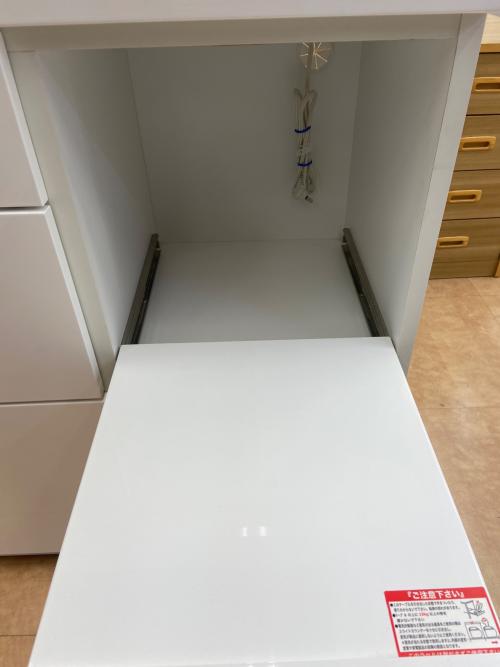 ニトリ レンジボード ホワイト 3枚扉 エトナ