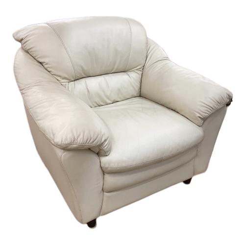 大塚家具(IDC) (オオツカカグ) 1人掛けソファー アイボリー 半革