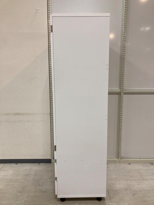 ワードローブ ホワイト キャスター付