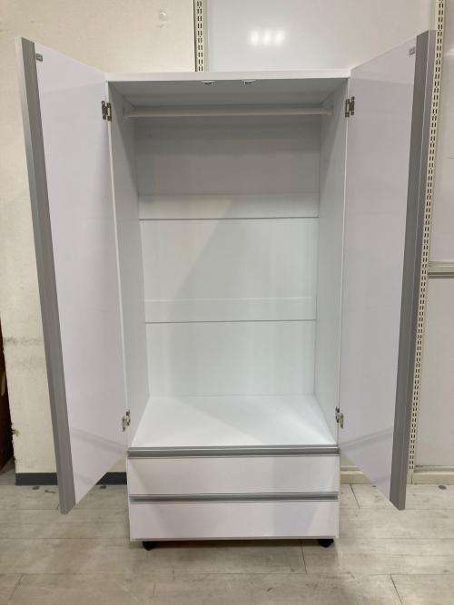 ワードローブ ホワイト キャスター付