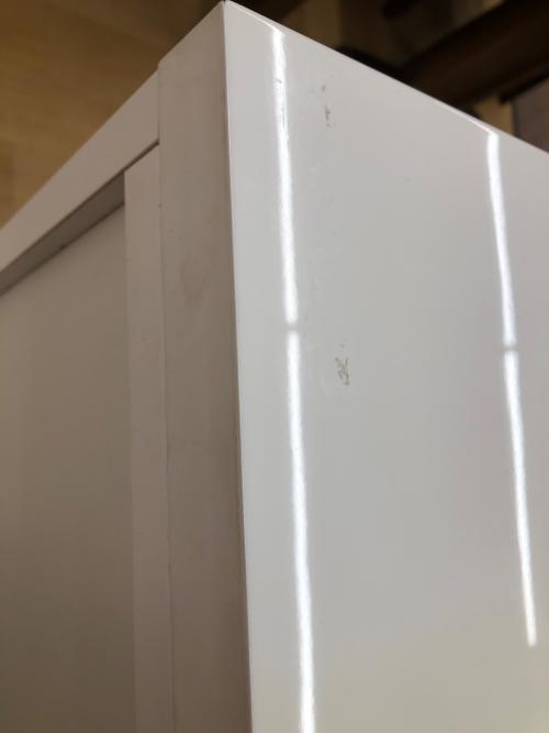 ニトリ キッチンカウンター ホワイト×ベージュ 2枚扉