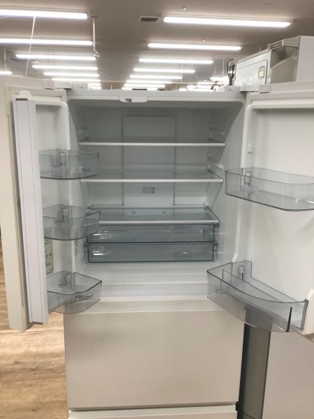 【送料込】美品 TWINBIRD HR-E935型 2024年製 背伸びせず使える冷蔵庫 4ドア冷凍冷蔵庫 – ツインバード公式ストア