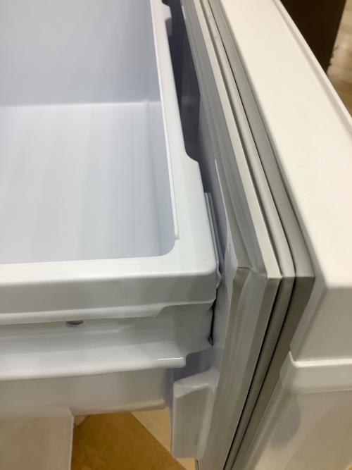 MITSUBISHI (ミツビシ) 3ドア冷蔵庫 MR-C33H-W1 2023年製 330L