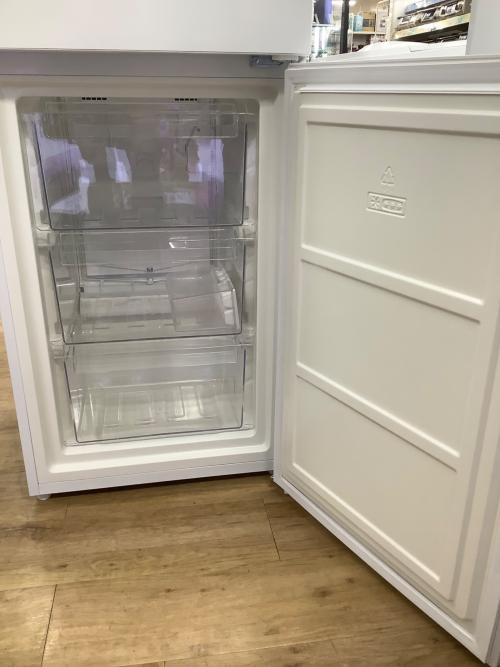 SHARP (シャープ) 2ドア冷蔵庫 SJ-BD23K-W 2023年製 230L