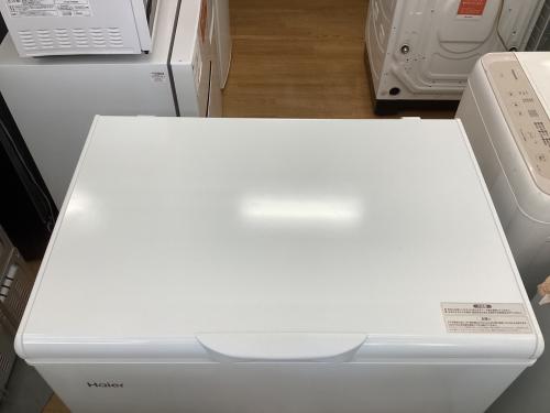 Haier (ハイアール) 上開き式冷凍庫 JF-HSC20A(W) 200L