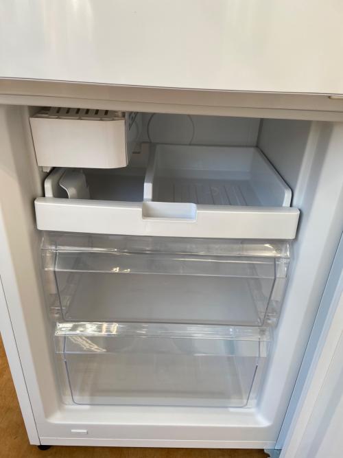 IRIS OHYAMA (アイリスオーヤマ) 2ドア冷蔵庫 IRSN-I30A-W 2024年製 301L