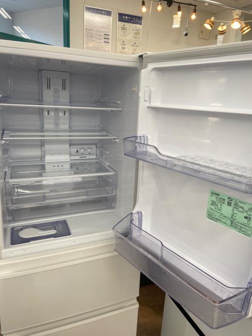 MITSUBISHI (ミツビシ) 3ドア冷蔵庫 MR-C33H-W 2023年製 330L