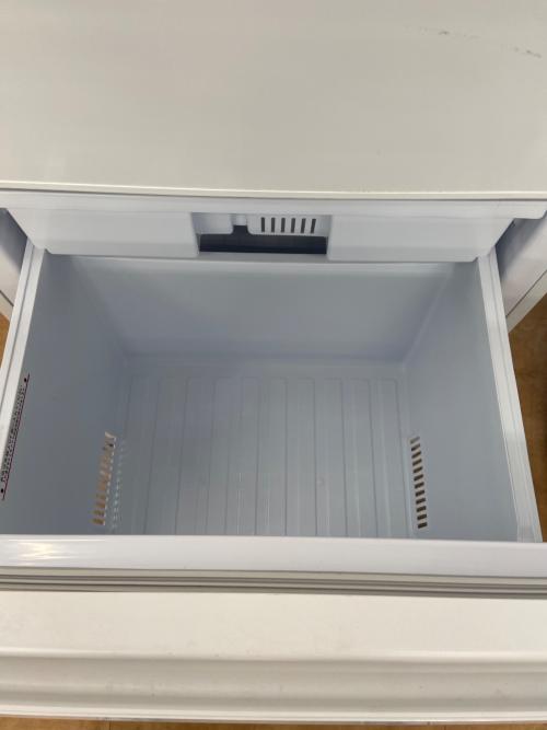 MITSUBISHI (ミツビシ) 3ドア冷蔵庫 MR-C33H-W 2023年製 330L