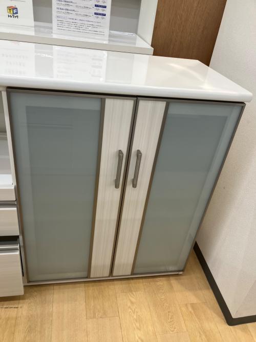 ニトリ キッチンカウンター ホワイト