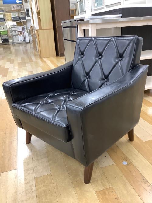 カリモク60 (カリモクロクマル) ロビーチェア ブラック