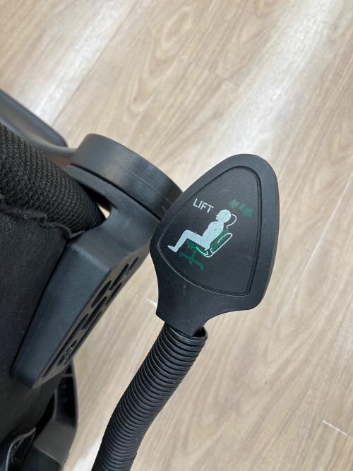 デスクチェア レッド×ブラック