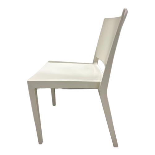 Kartell (カルテル) アームレスチェアー ホワイト LIZZ MAT