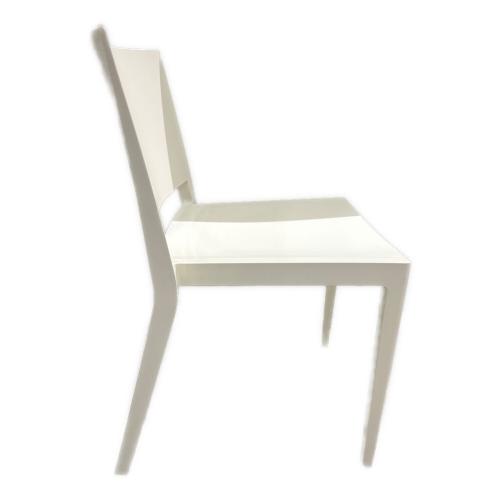 Kartell (カルテル) アームレスチェアー ホワイト LIZZ MAT