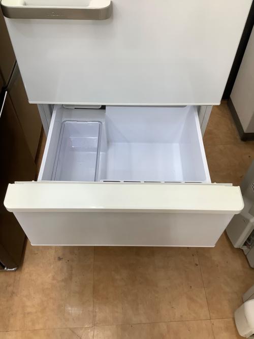 AQUA (アクア) 3ドア冷蔵庫 AQR-27H(W) 2019年製 外装変色あり、パッキン汚れあり 272L