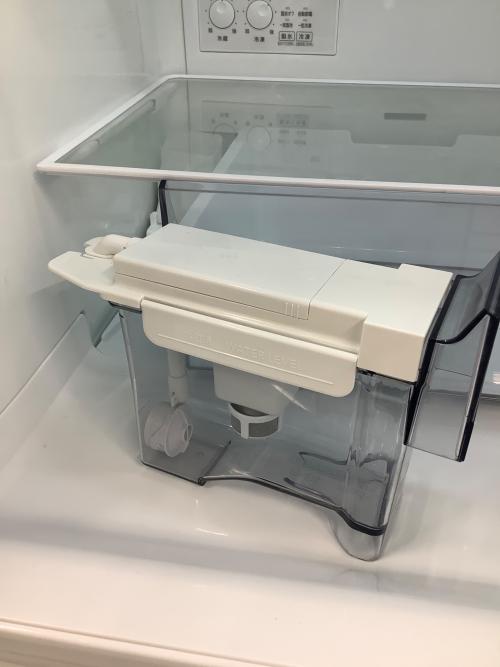 TOSHIBA (トウシバ) 3ドア冷蔵庫 GR-U33SC(WU) 2022年製 自動製氷機有 326L