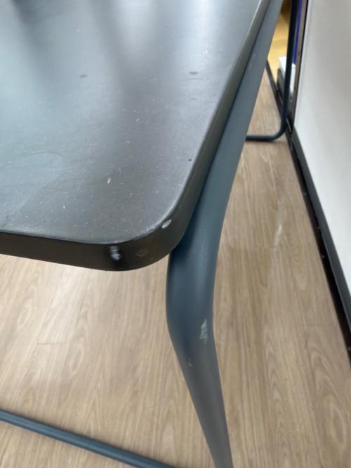 無印良品 (ムジルシリョウヒン) スチールパイプデスク ダークグレー
