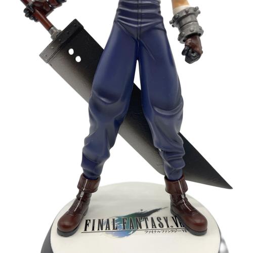 ファイナルファンタジー No.6 Cloud Strife フィギュア