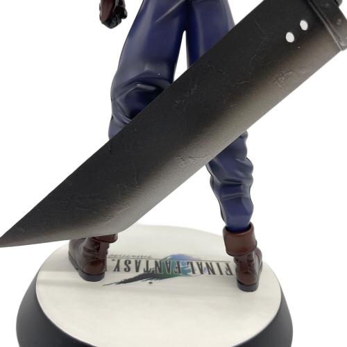 ファイナルファンタジー No.6 Cloud Strife フィギュア