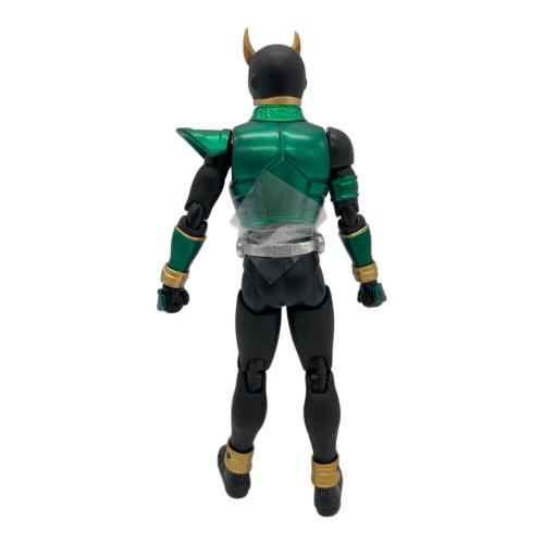 BANDAI (バンダイ) フィギュア S.H.Figuarts 真骨彫製法 仮面ライダ-クウガペガサスフォーム