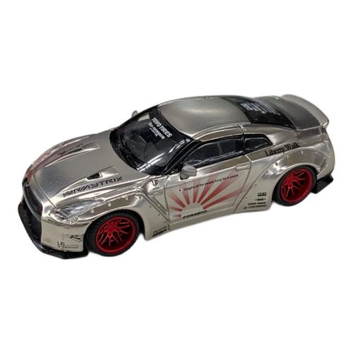 MINI GT (ミニジーティー) ダイキャストカー LB★WORKS Nissan GT-R R35 タイプ1 リアウイング バージョン2