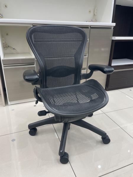 Herman Miller (ハーマンミラー) アーロンチェア ブラック｜トレファク